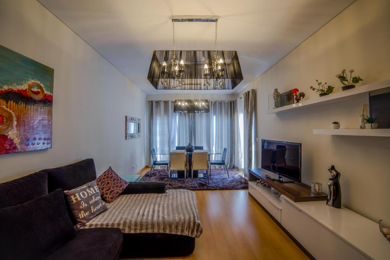 Lovely Apartment Near Airport And Nations Park, With Garage Loures Exteriör bild