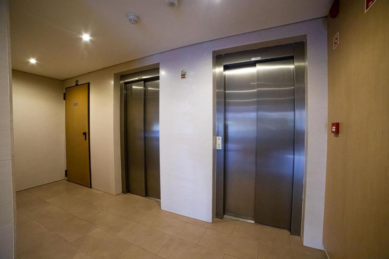 Lovely Apartment Near Airport And Nations Park, With Garage Loures Exteriör bild