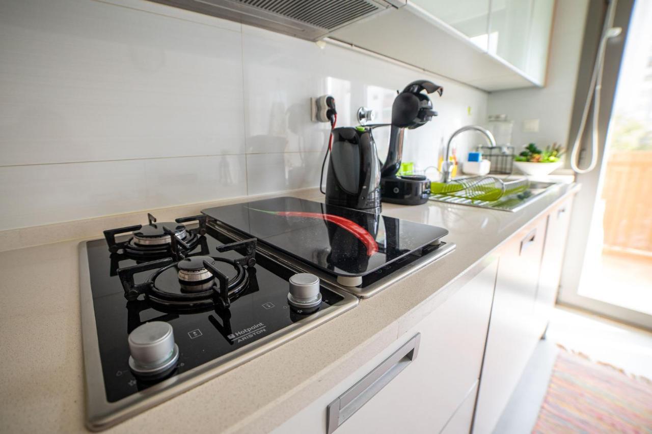 Lovely Apartment Near Airport And Nations Park, With Garage Loures Exteriör bild