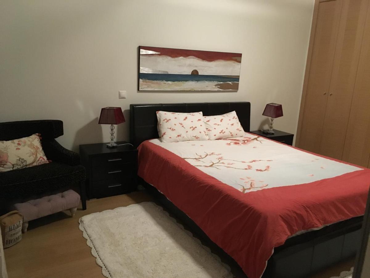 Lovely Apartment Near Airport And Nations Park, With Garage Loures Exteriör bild
